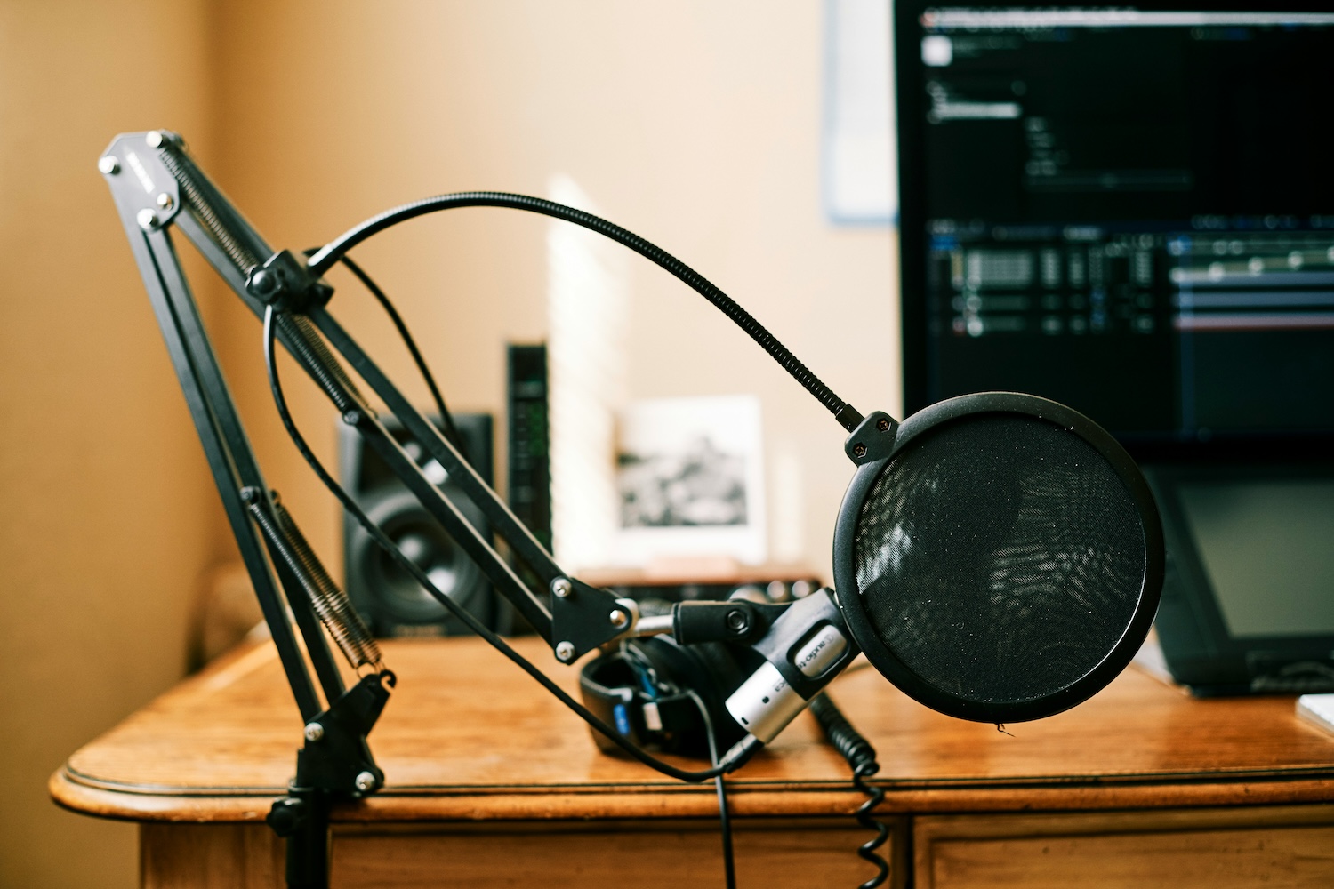 podcast recording equipment